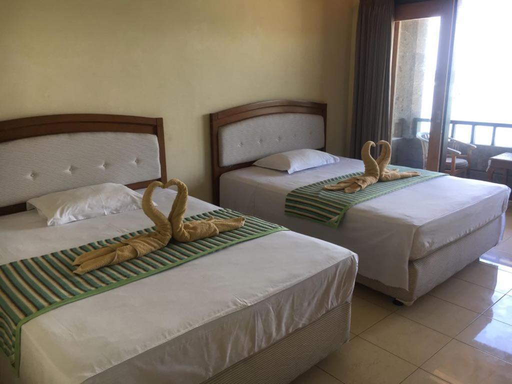 Padangbai Beach Inn Kültér fotó